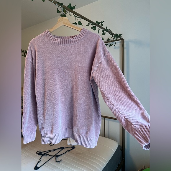 Ultra Soft Over Sized Sweater - Picture 2 of 6